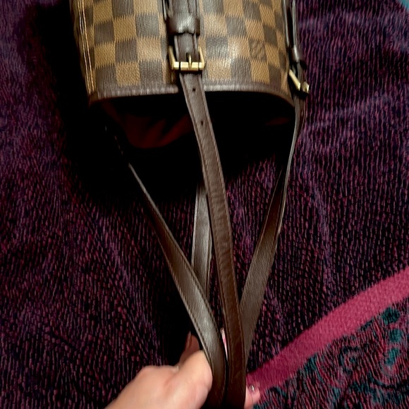 Louis Vuitton Damier Ebene Marais Bucket Bag (EUC) - Picture 11 of 15